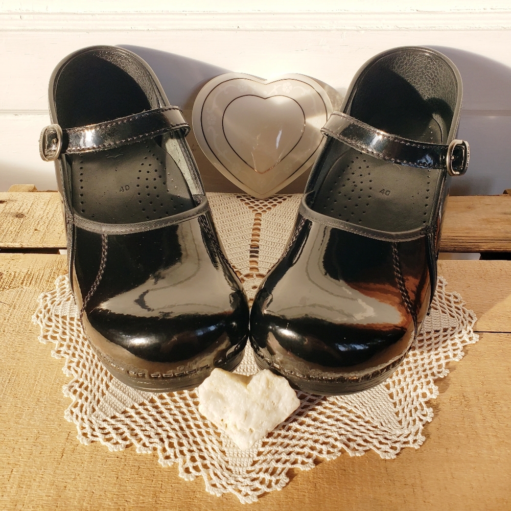 Glossy Dansko Pro Clog Marcelle MaryJane Patent Leather Buckle Strap Gypsy Boho♡
